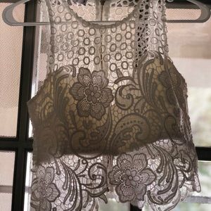 Women’s white lace tank top